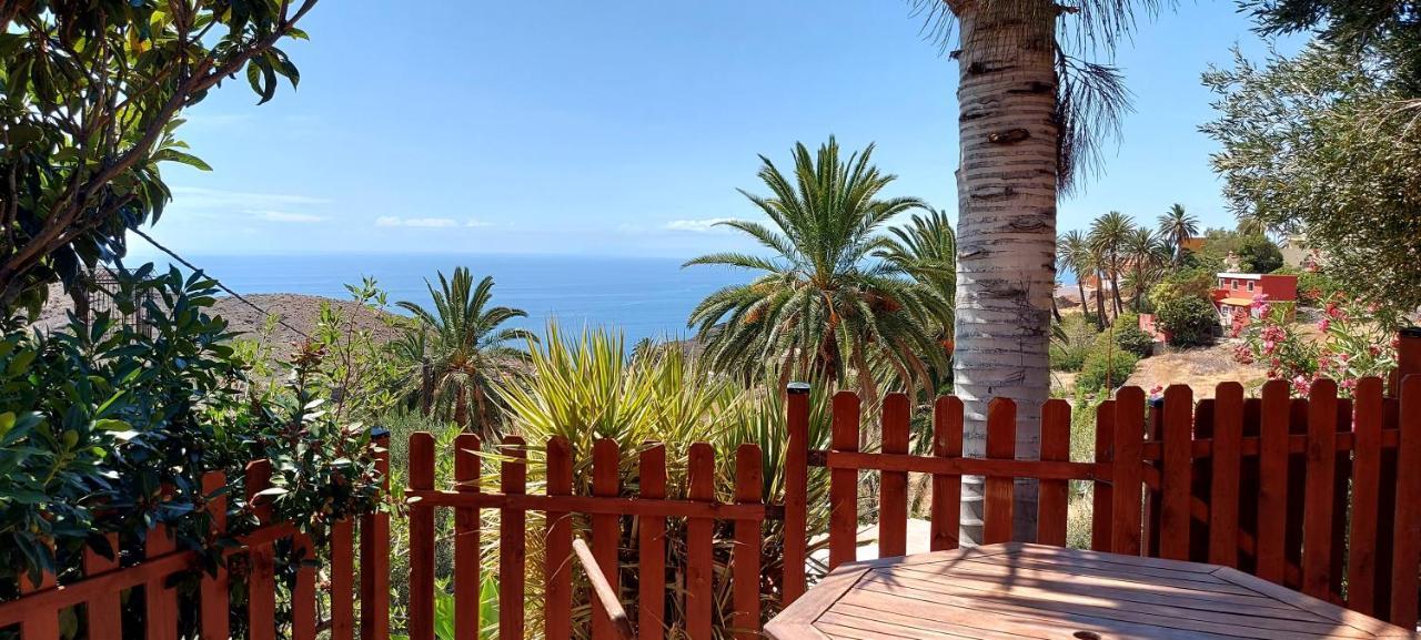 Cabana Los Palmeros, Vista Al Mar Y La Montana Alojera Exterior photo